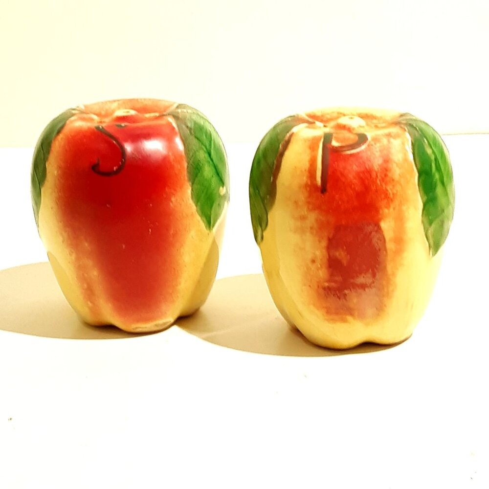 Vintage Hull Blushing Apple S and P Range Top Shaker Set Hand Painted Ceramic 4"